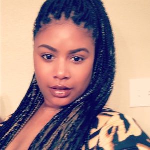 Meet your Posher, Keyana